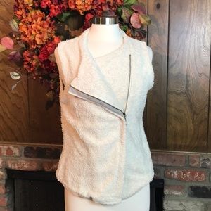 Sanctuary Soft Fleece Vest